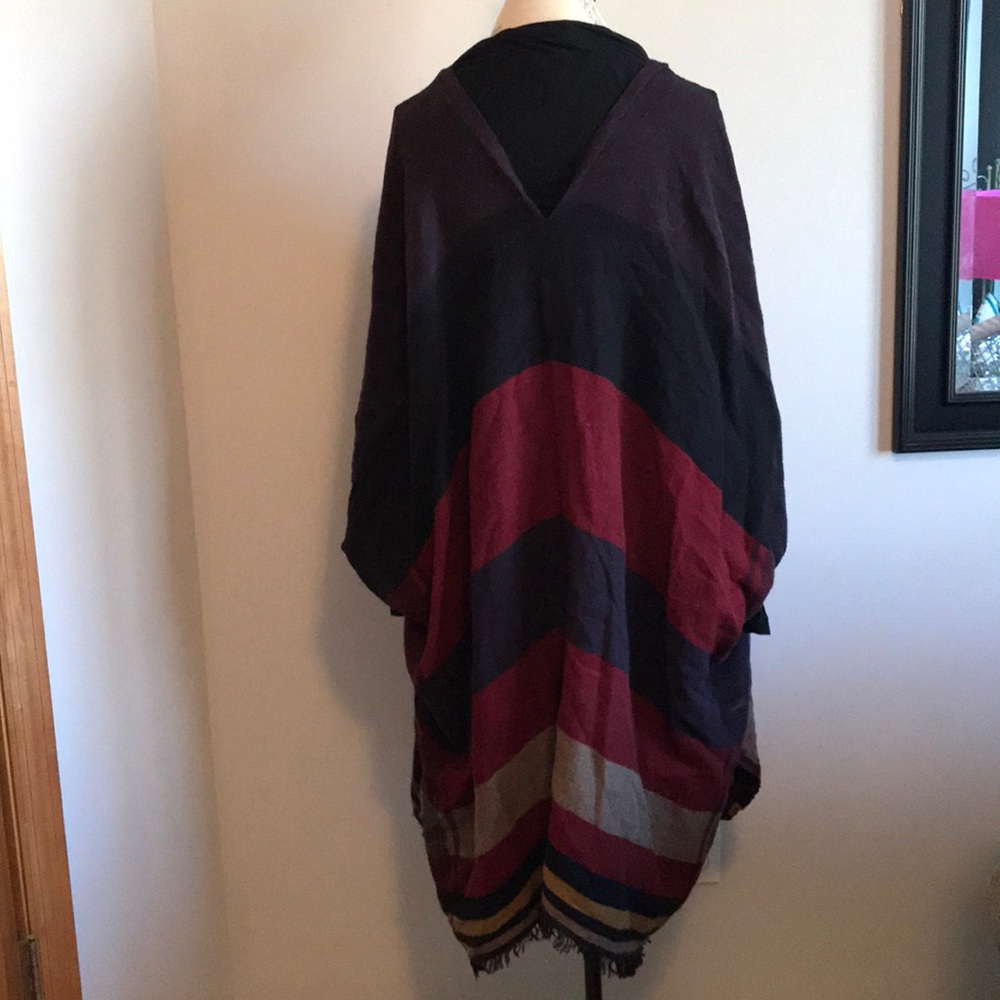 Loft strip long cozy comforting shawl sewn sides - Picture 4 of 13